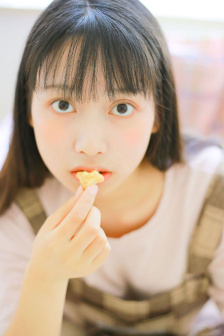 美丽姑娘免费看高清电视